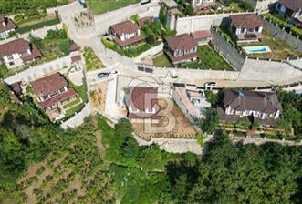 CB LİKA'DAN DOĞA MANZARALI SATILIK LÜKS TAŞ VİLLA — TRABZON / ORTAHİSAR / UĞURLU — Satılık — Coldwell Banker Lika ilanı