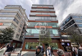 MEYDAN'DA KİRALIK PRESTİJLİ OFİS FIRSATI - MARAŞ CAD. CEPHELİ — TRABZON / ORTAHİSAR / KEMERKAYA — Kiralık — Coldwell Banker Lika ilanı